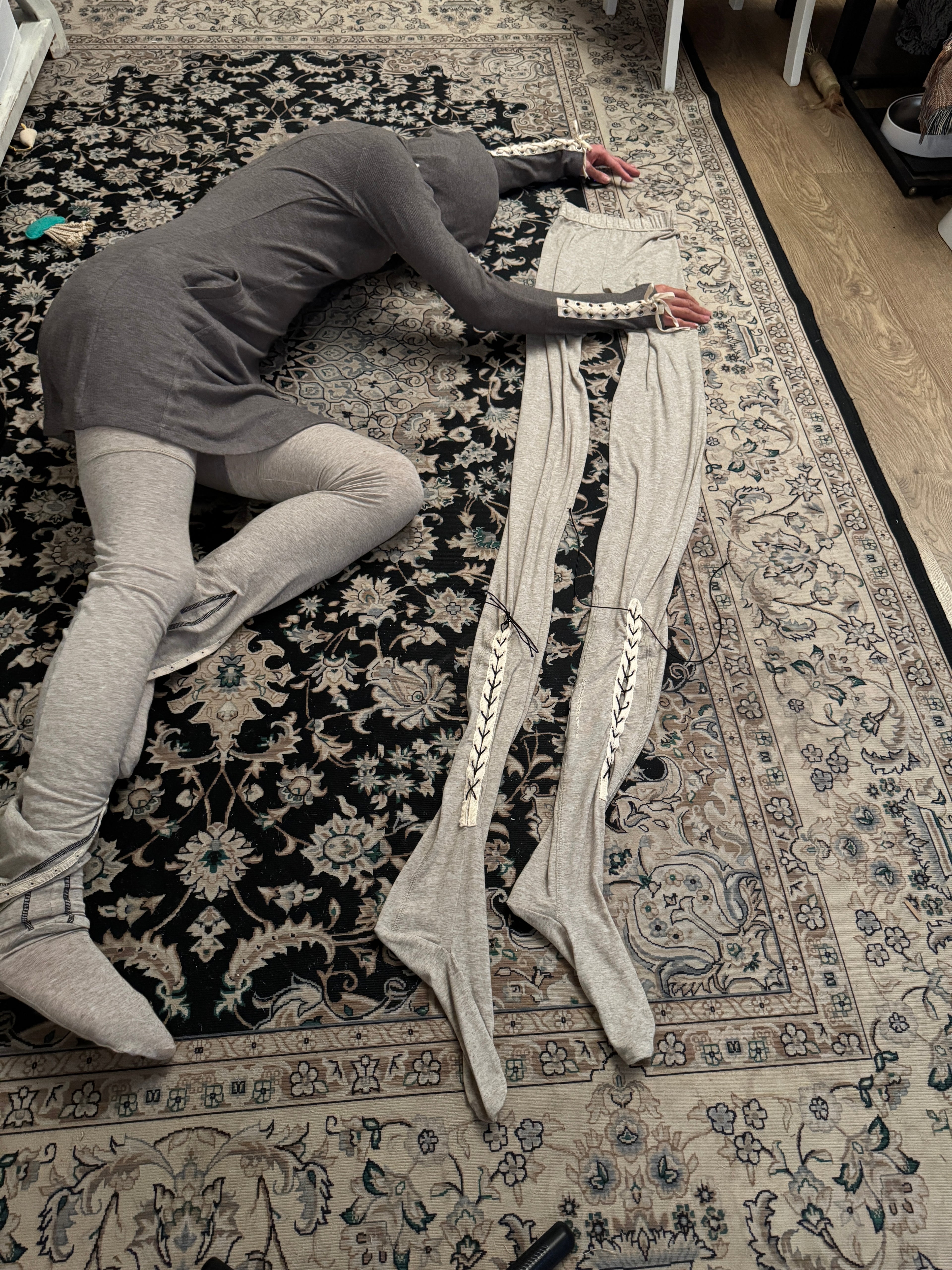 52-hole strap legging