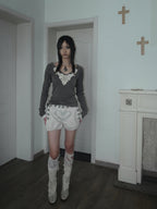 Heart-embroidered court shorts